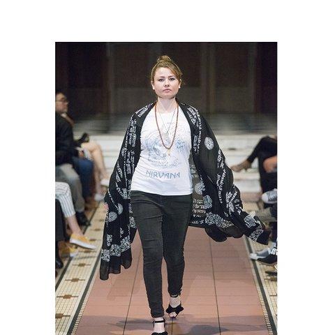 Medistations OMSutra Karma Mantra Yoga Prayer Shawl